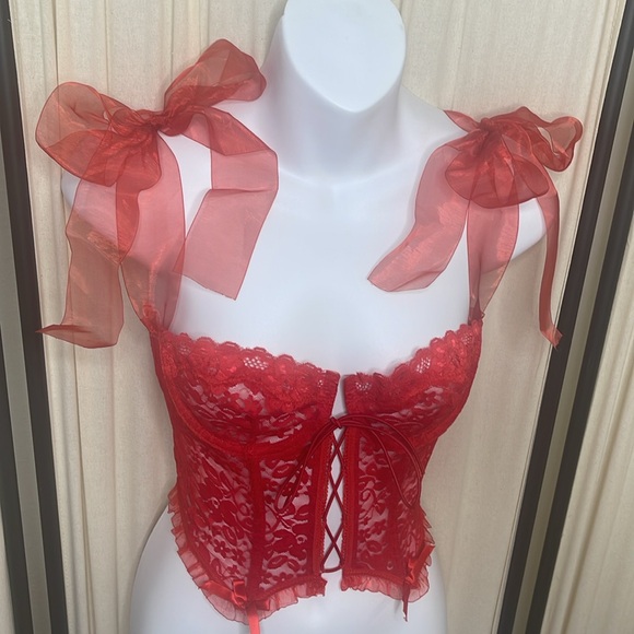 NEW! RED LINGERIE CORSET WITH RIBBONS SIZE SMALL - Picture 2 of 9